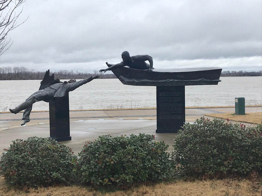"Rolling on the River" downtown Memphis, Tom Lee Park Monument